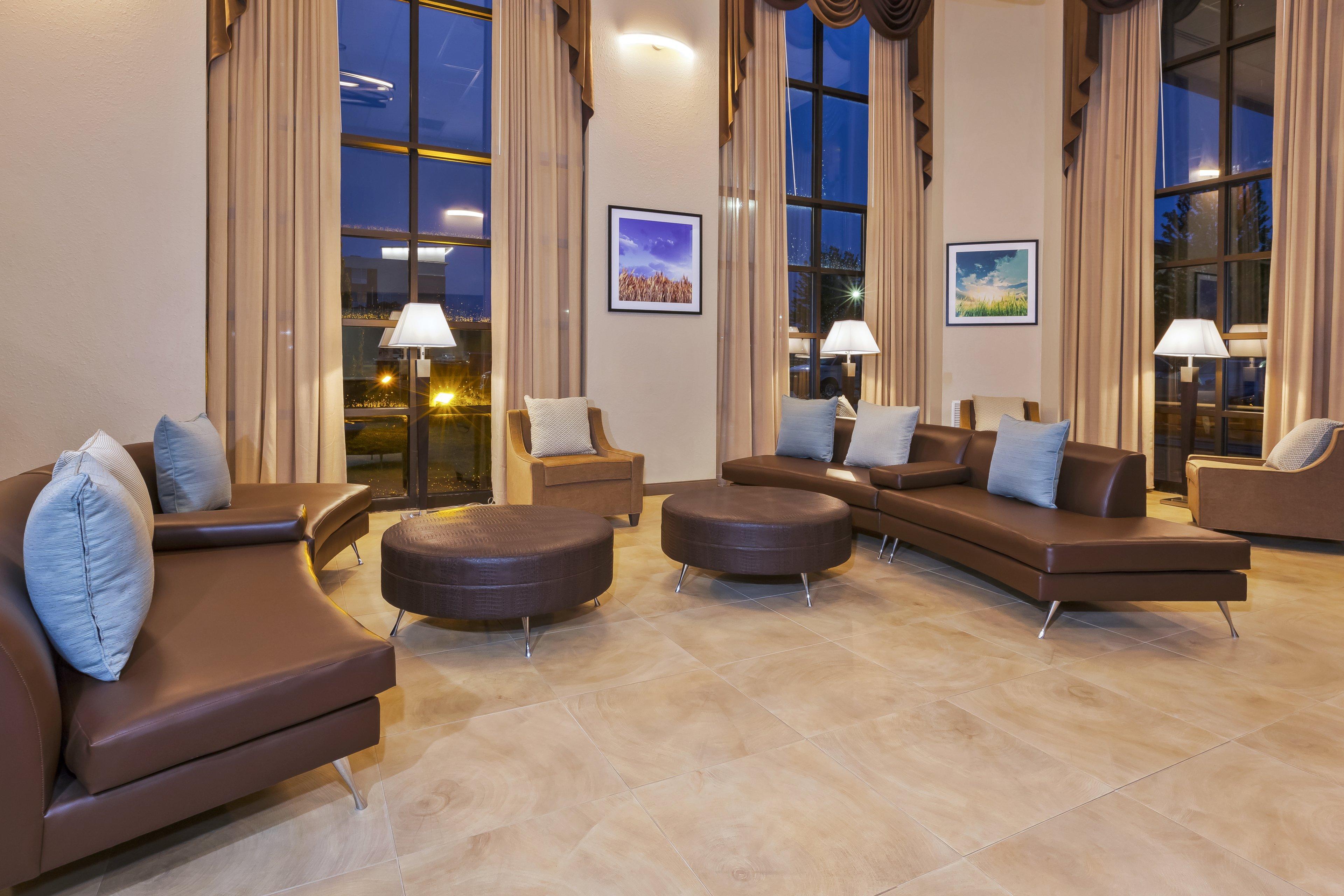Candlewood Suites Grand Rapids Airport By Ihg Cascade Buitenkant foto