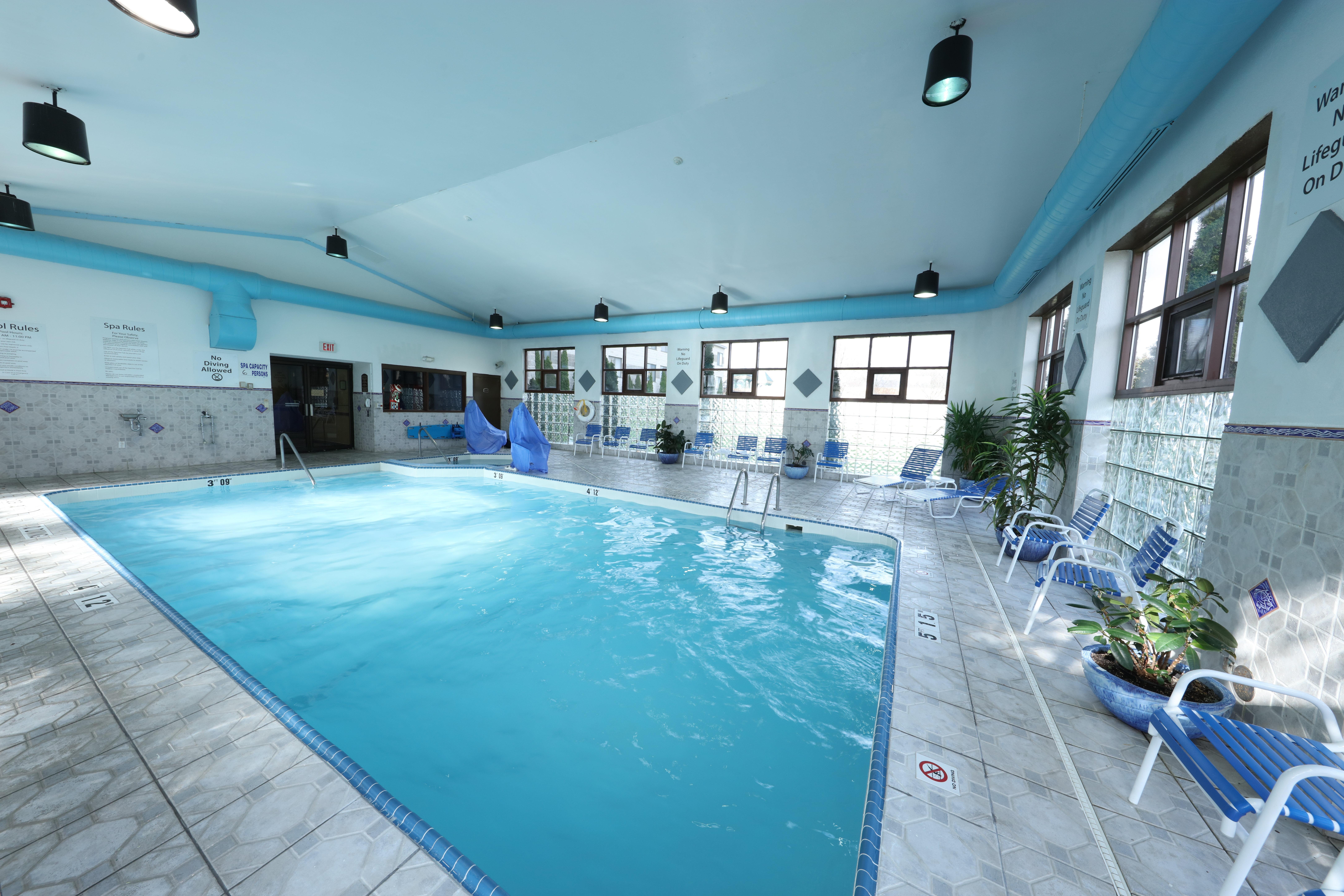 Candlewood Suites Grand Rapids Airport By Ihg Cascade Buitenkant foto