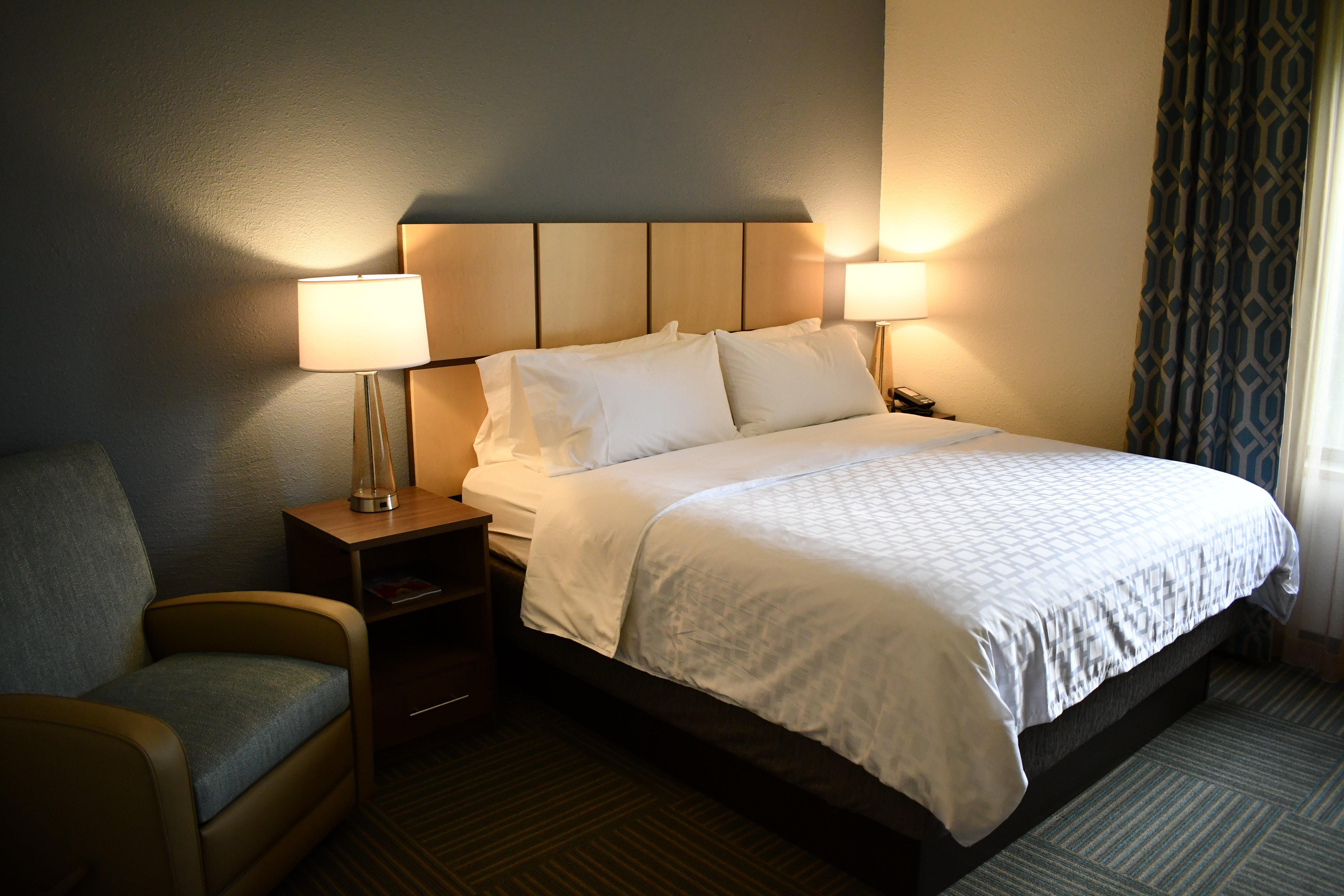 Candlewood Suites Grand Rapids Airport By Ihg Cascade Buitenkant foto