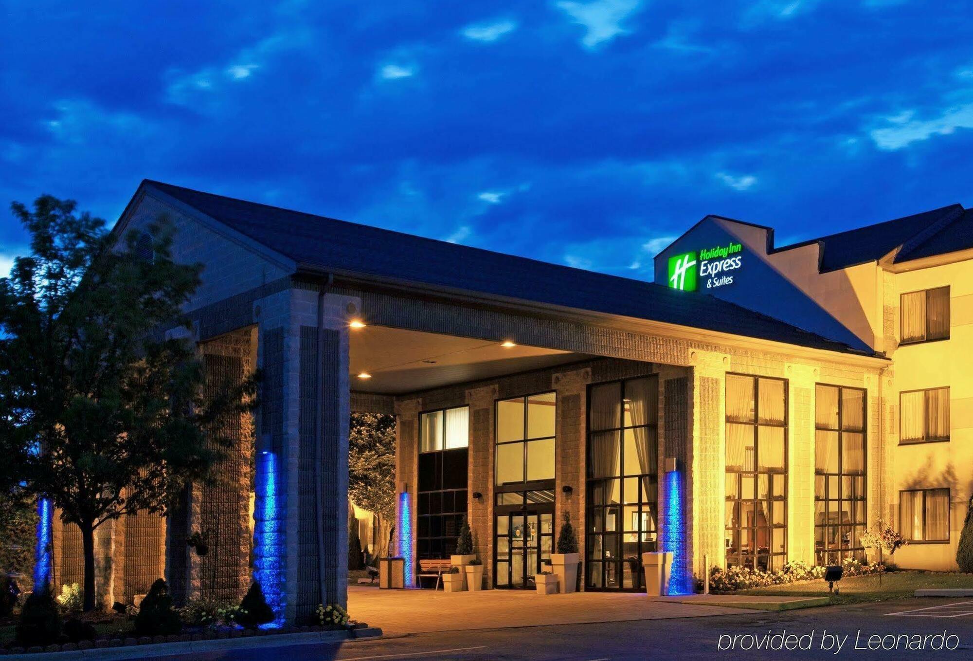 Candlewood Suites Grand Rapids Airport By Ihg Cascade Buitenkant foto